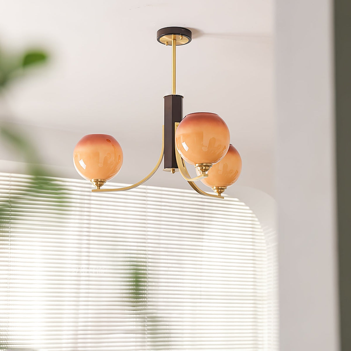 Caliriel Chandelier Vintage Caramel Globe