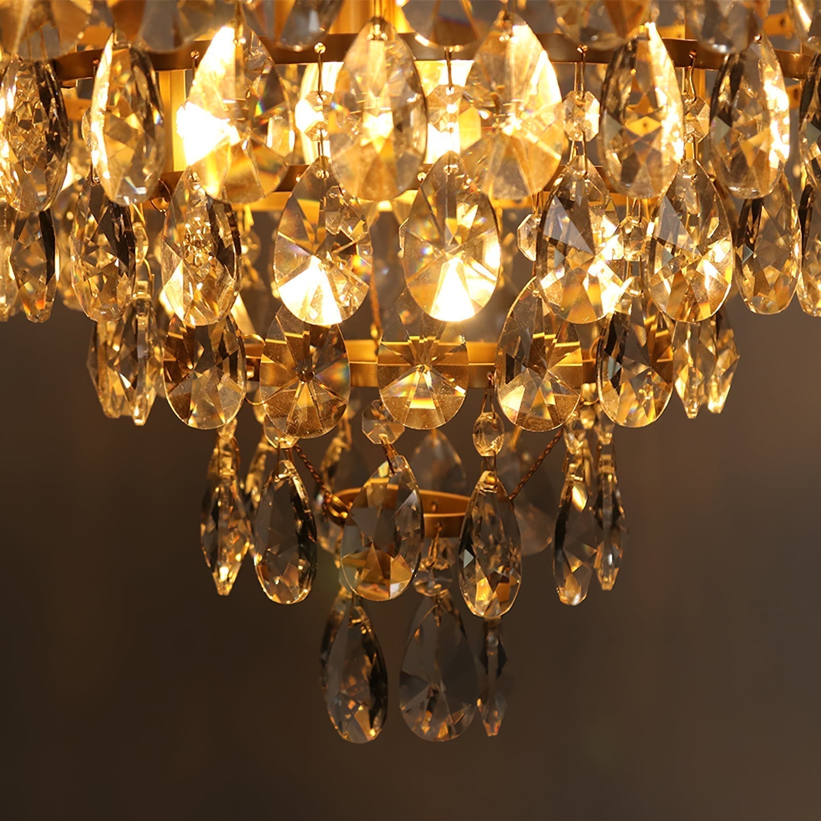 Luxeian Vintage Crystal Chandelier