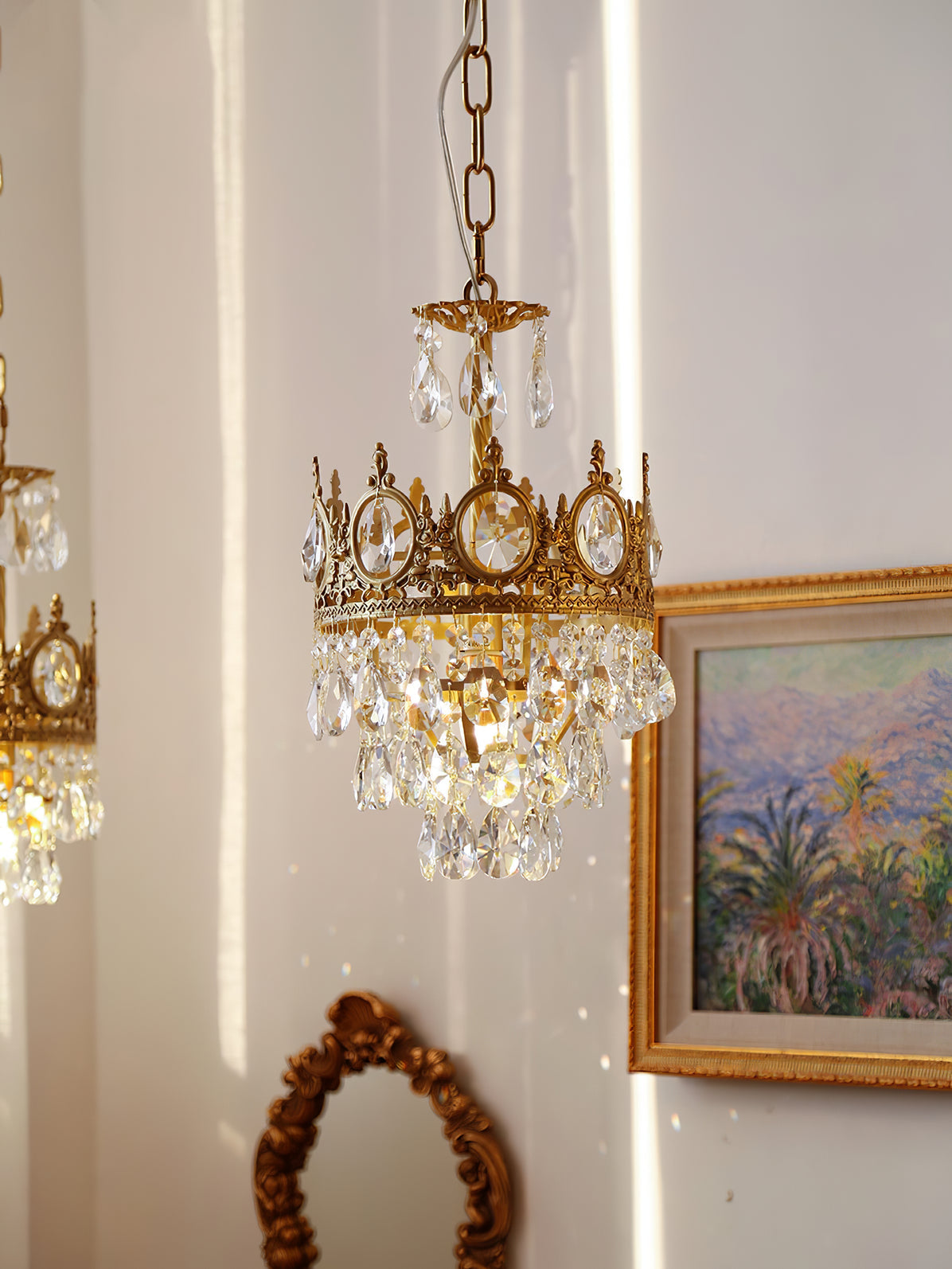 Luxeian Vintage Crystal Chandelier