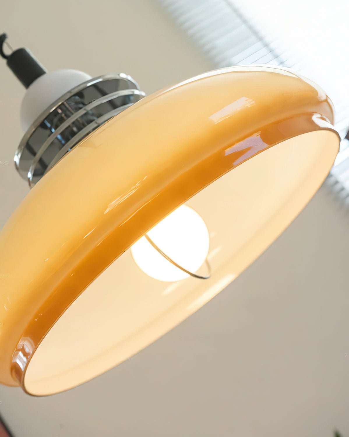 Ulaearae Nordic Art Classic Glass Pendant Lamp