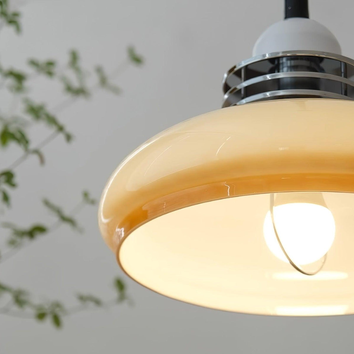 Ulaearae Nordic Art Classic Glass Pendant Lamp