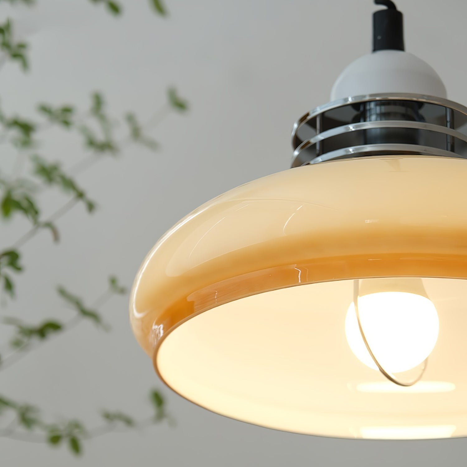 Ulaearae Nordic Art Classic Glass Pendant Lamp