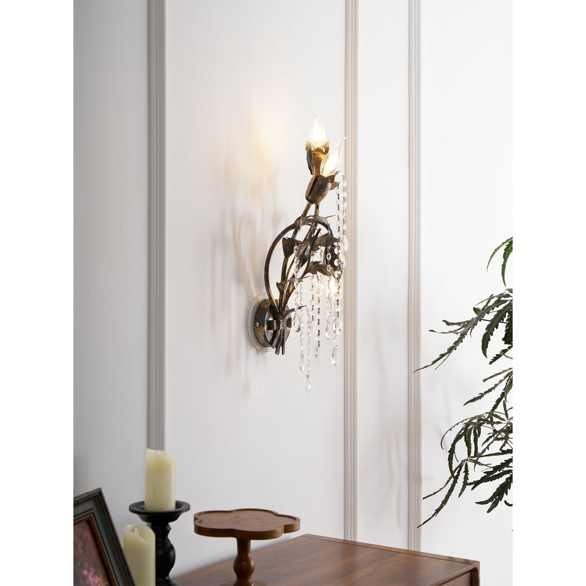 Elairaya Wall Lamp