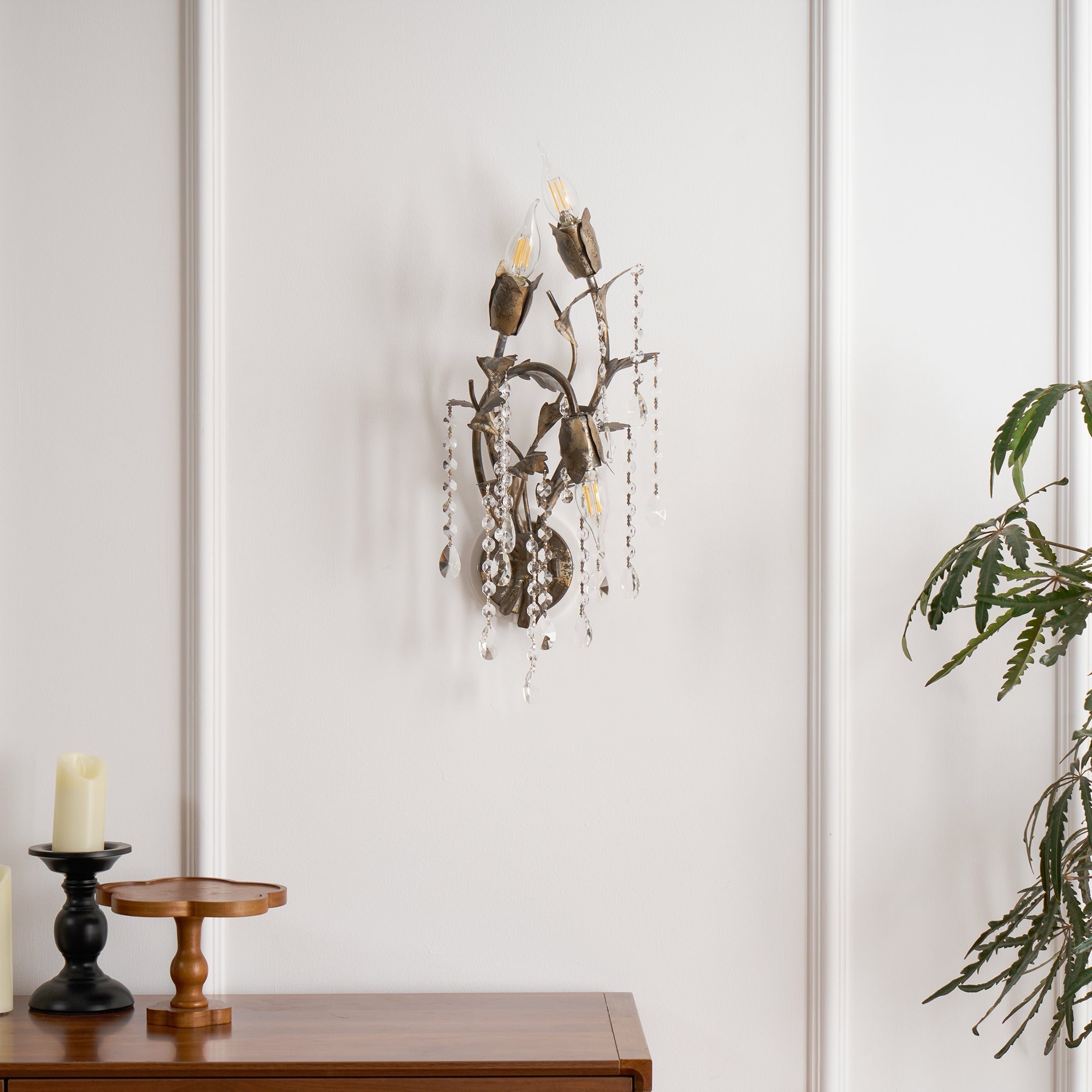 Elairaya Wall Lamp