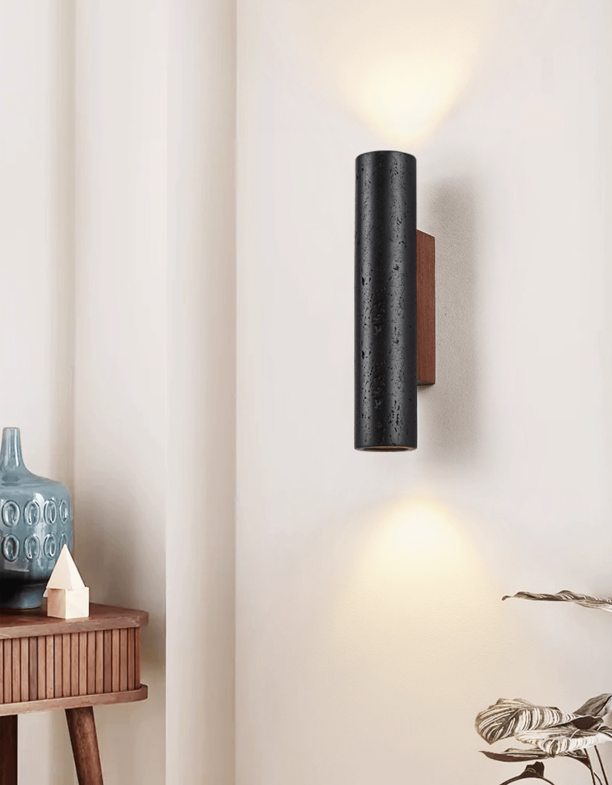 Lendis Noir Wall Sconce