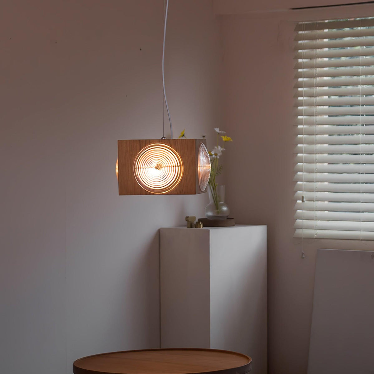 Allaeira Premium Nordic Art Wood Pendant Lamp