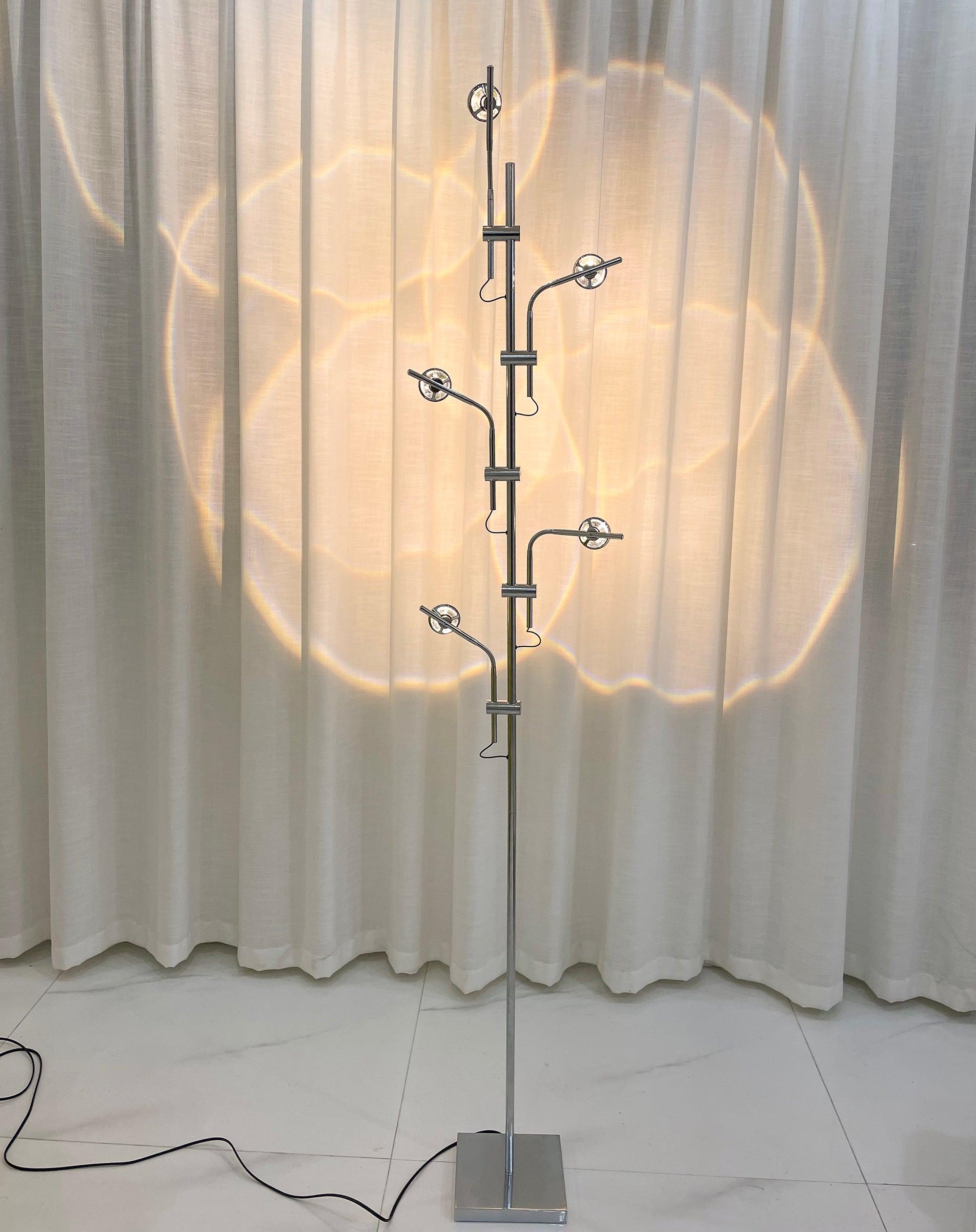 Receiv Steel Floor Lamp