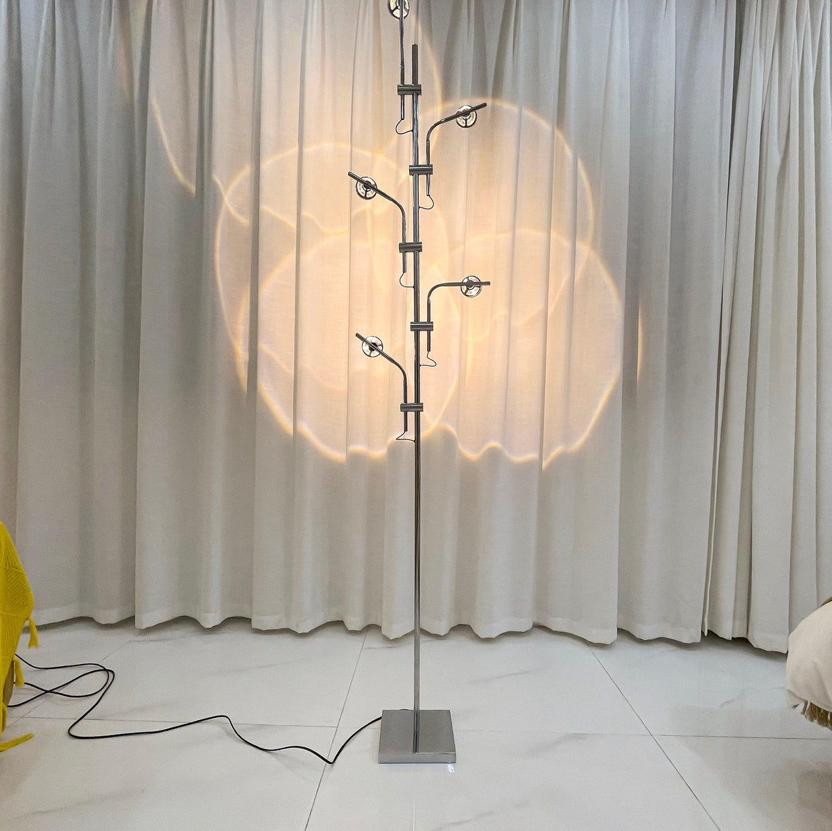 Receiv Steel Floor Lamp