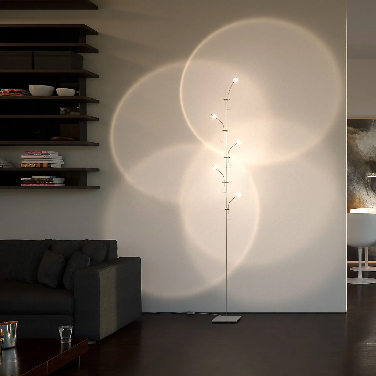 Receiv Steel Floor Lamp