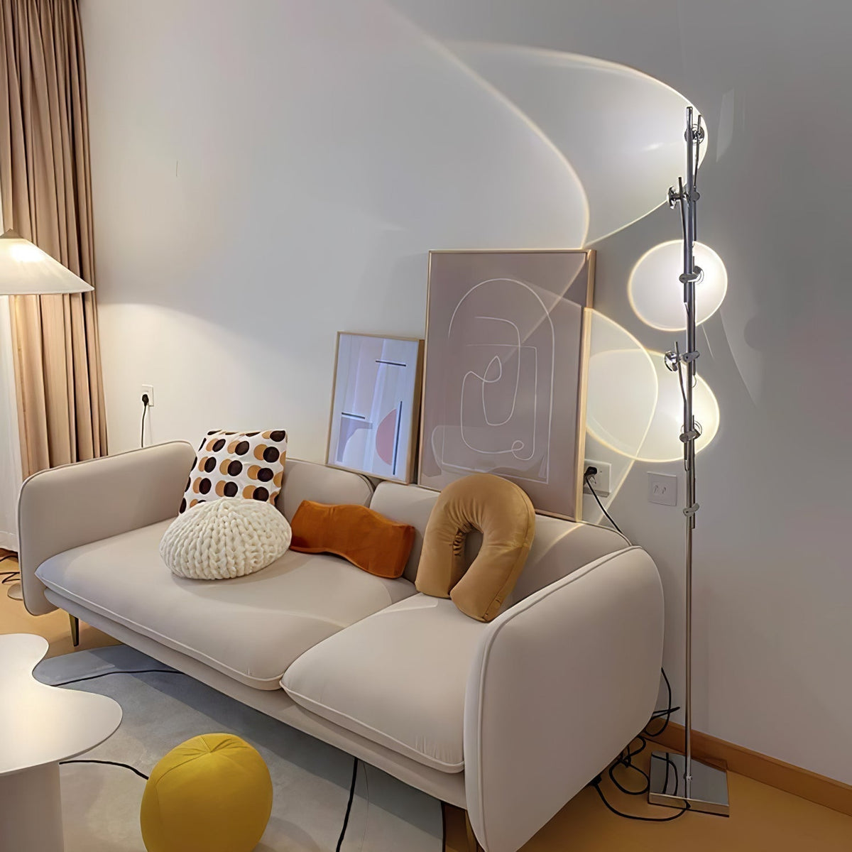 Receiv Steel Floor Lamp