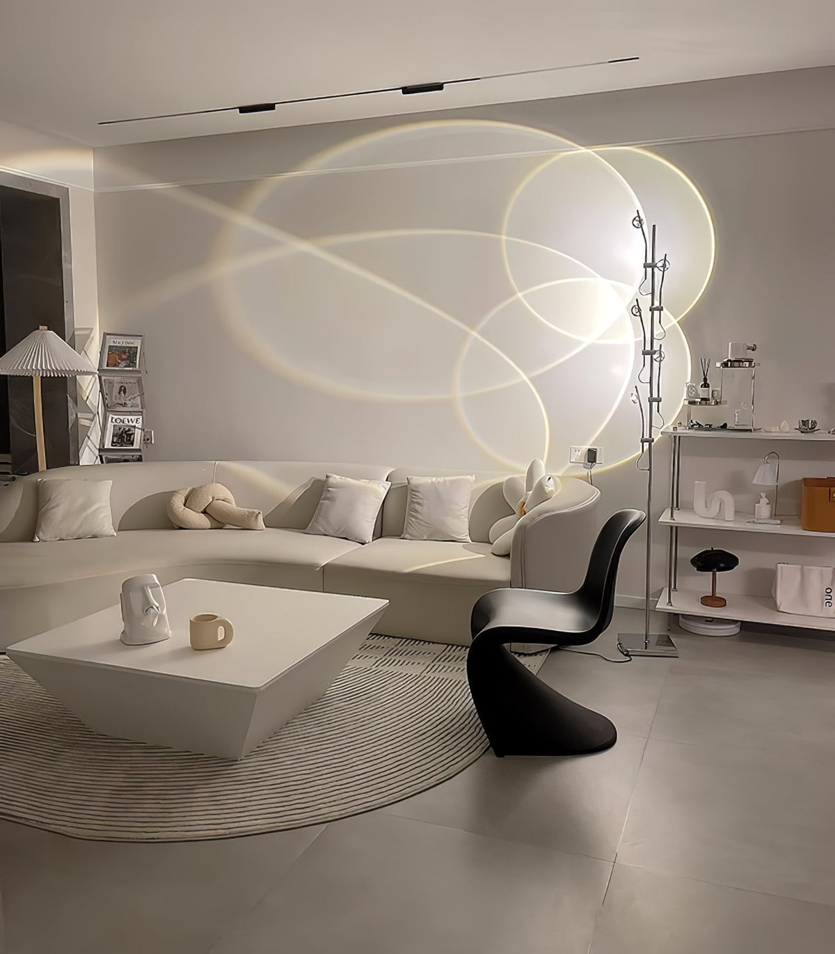 Receiv Steel Floor Lamp