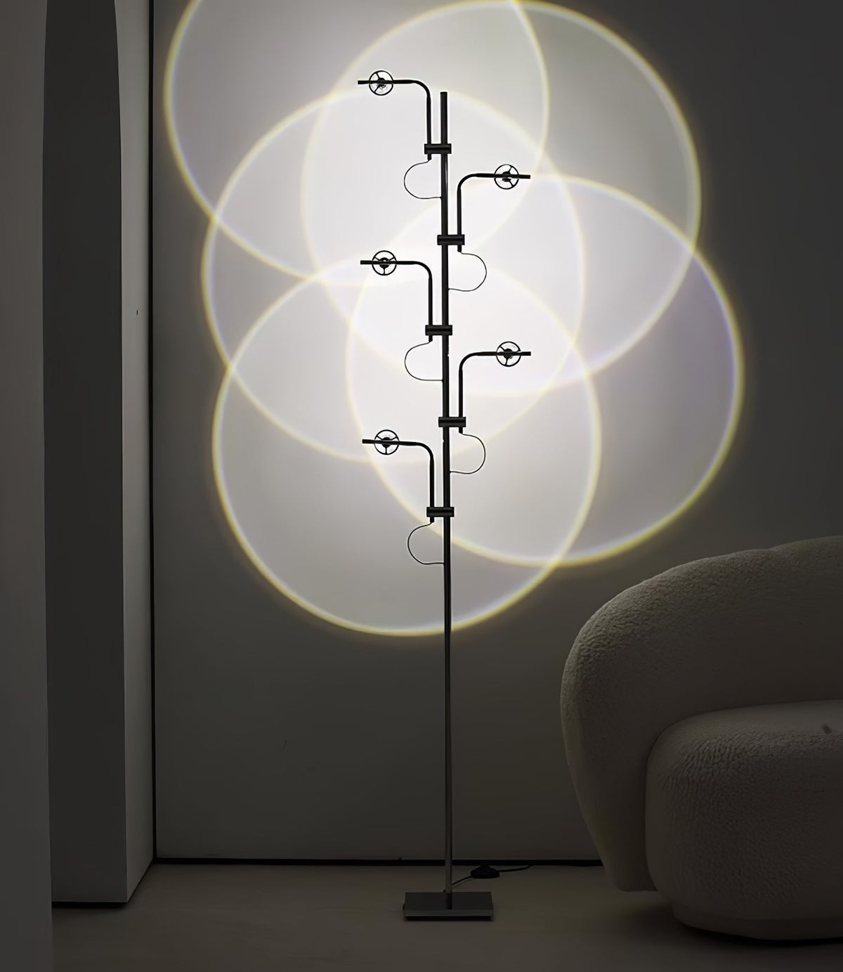 Receiv Steel Floor Lamp