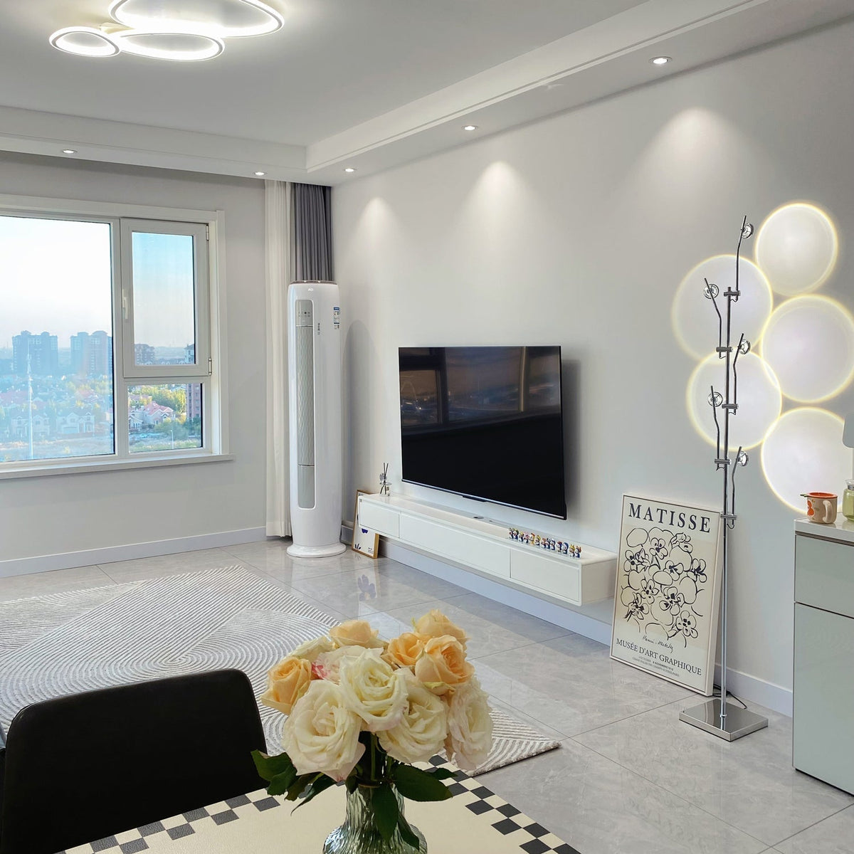 Receiv Steel Floor Lamp