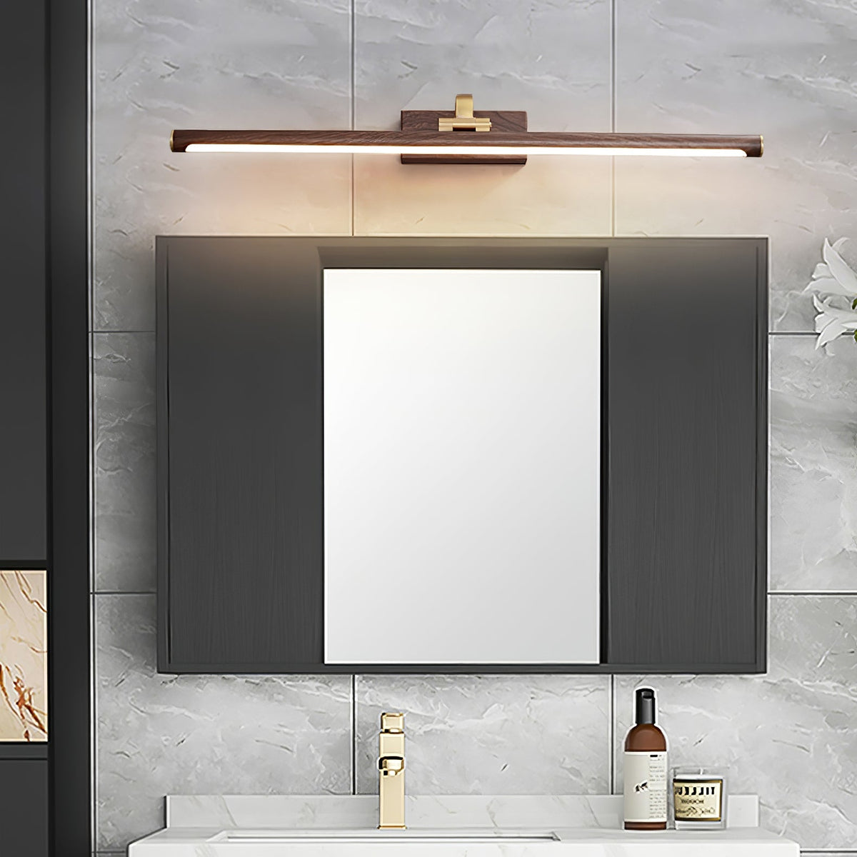 Lumare Brass Minimalist Wall Lamp
