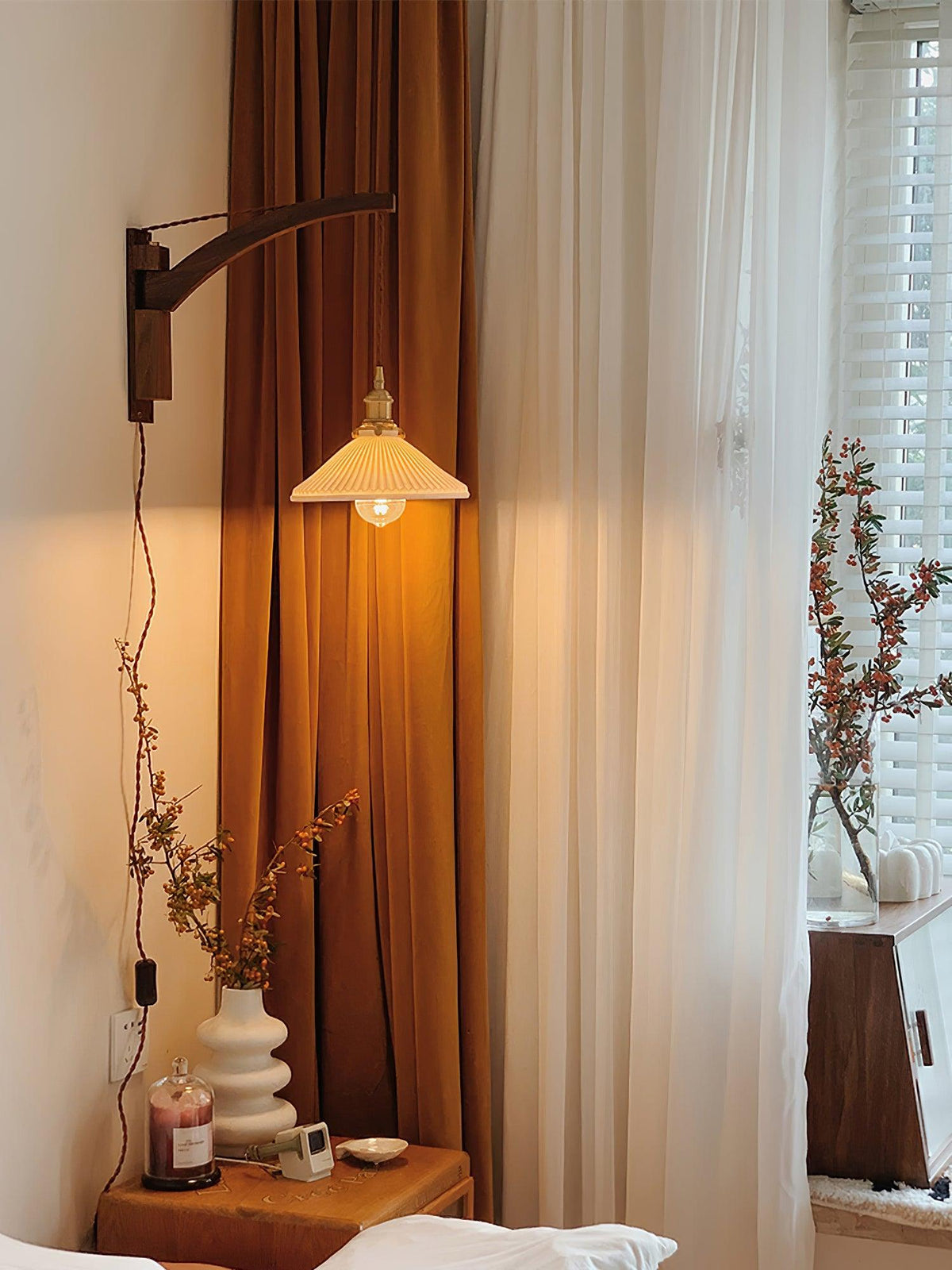 Evin Nordic Art Swing Arm Walnut Ceramic Wall Lamp