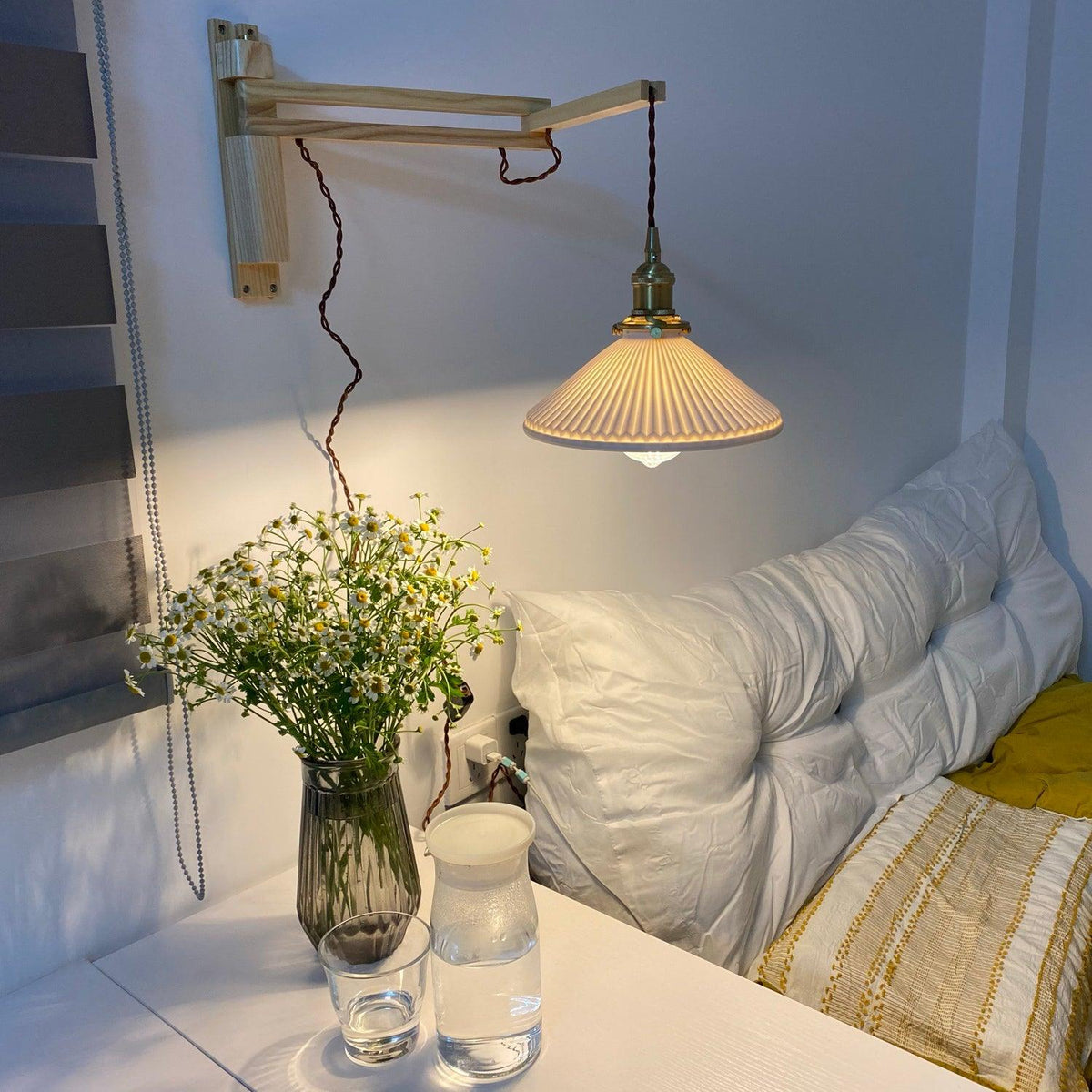 Sathen Nordic Art Telescopic Walnut Ceramic Wooden Wall Lamp