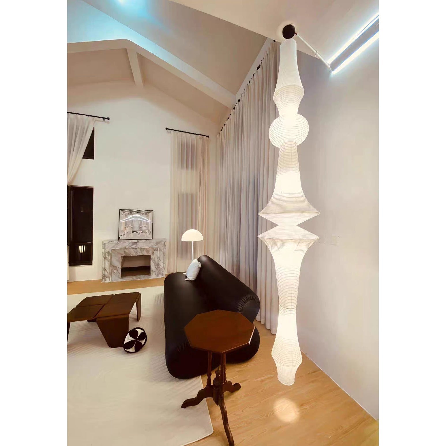 Oreliviella Pendant Light
