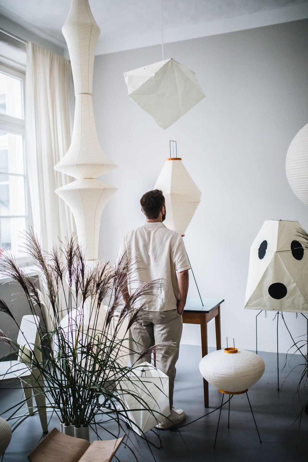 Lunalelia Paper Artistic Pendant Light