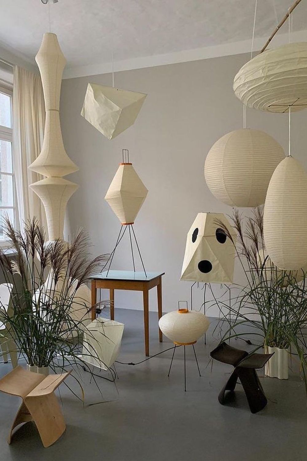 Lunalelia Paper Artistic Pendant Light