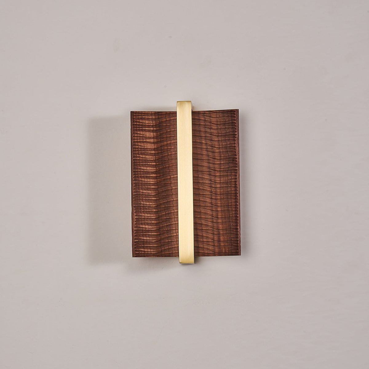 Vevinir Premium Nordic Art Wood Wall Light