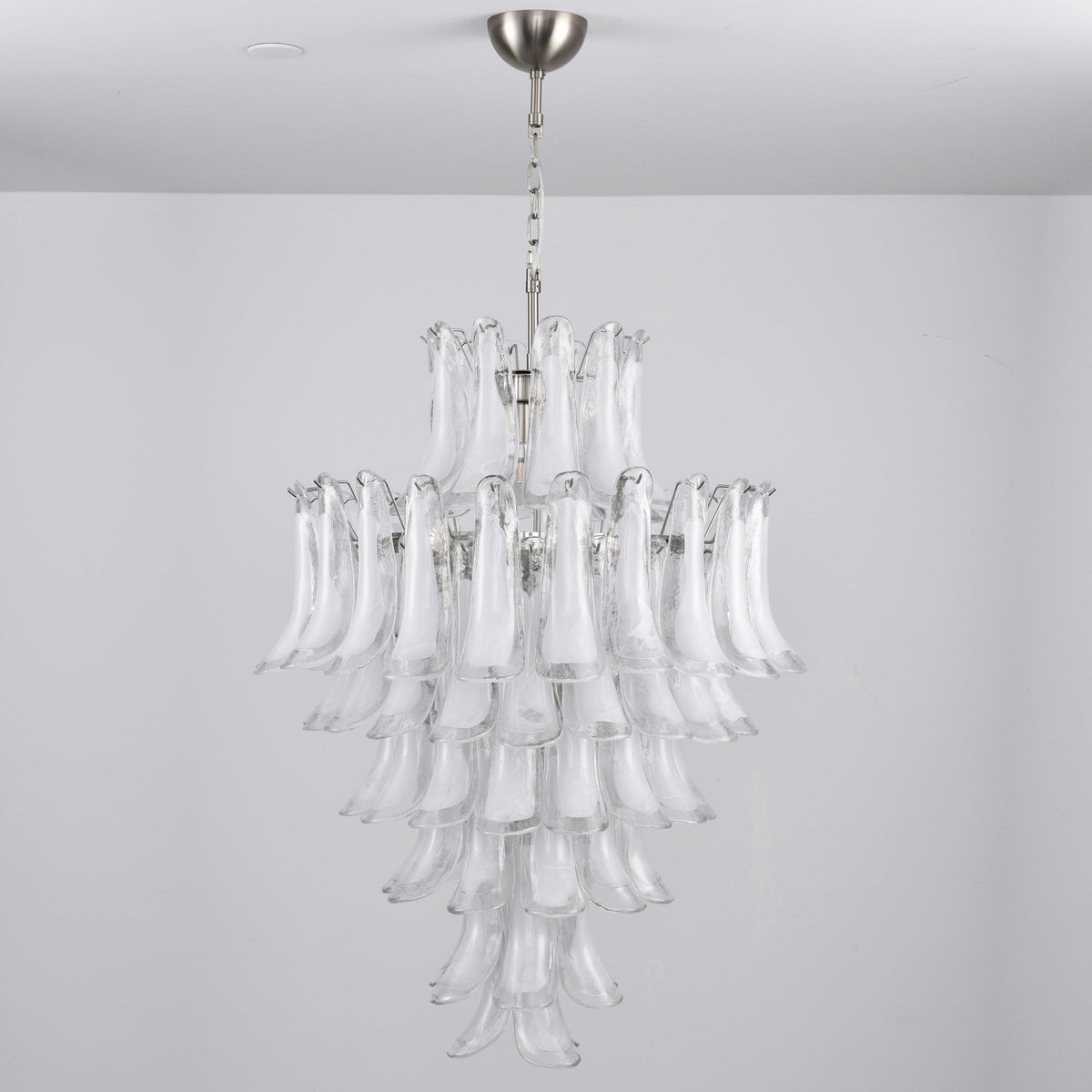 Eirivine Chandelier White Cloud Glass Petals