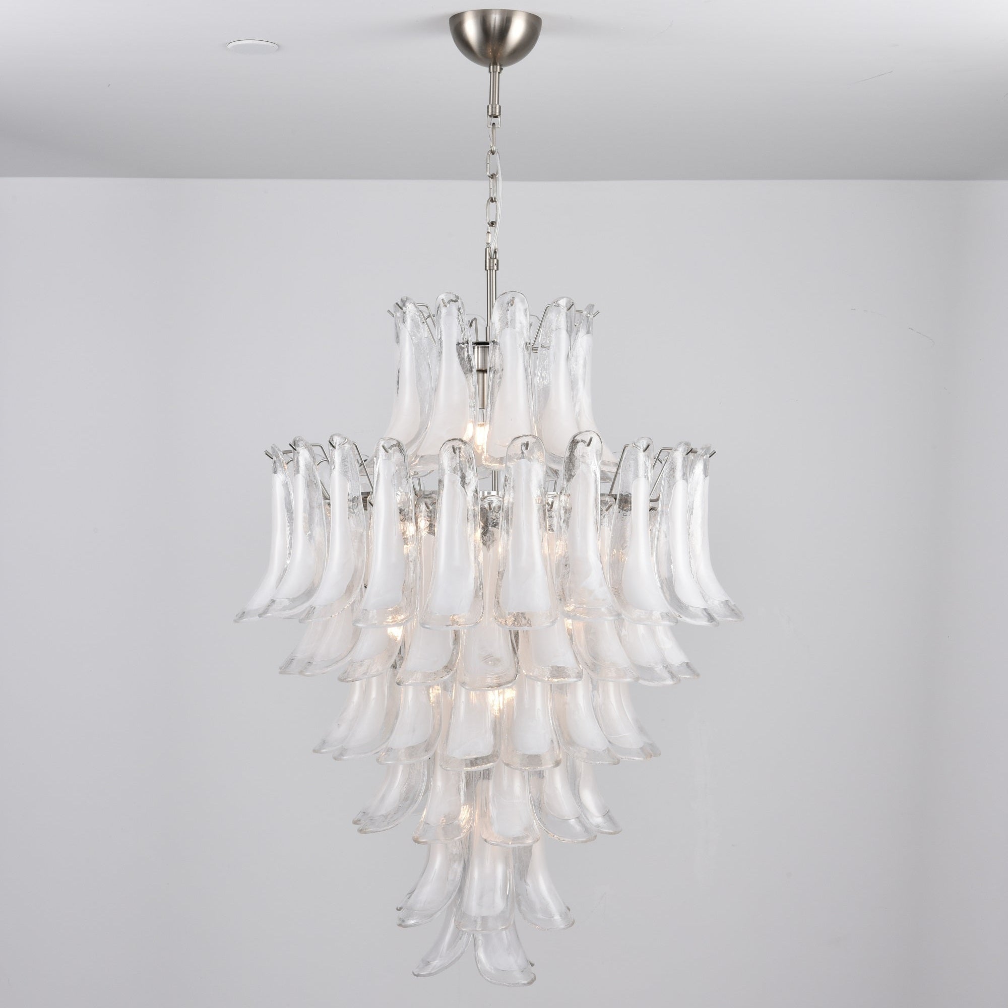 Eirivine Chandelier White Cloud Glass Petals