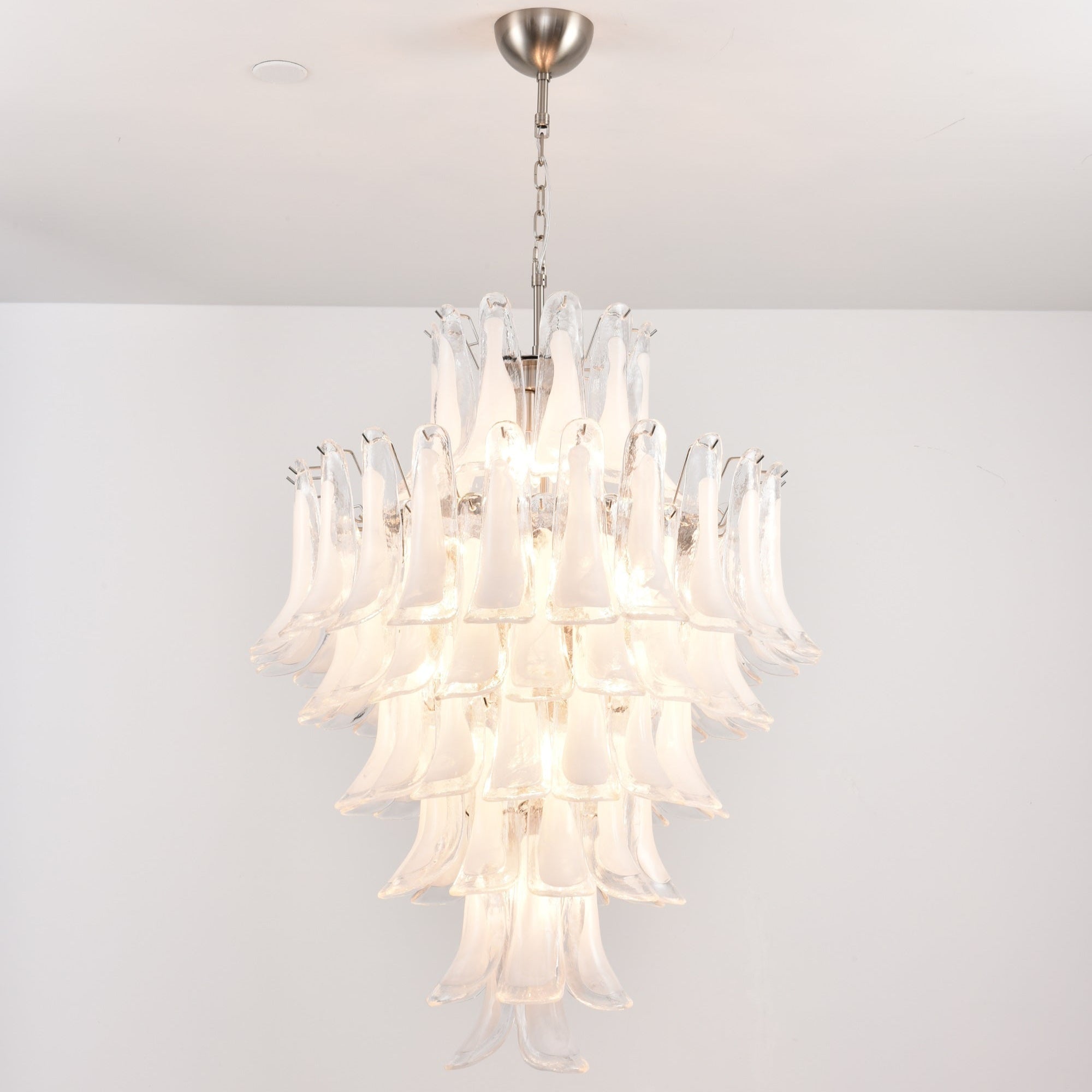 Eirivine Chandelier White Cloud Glass Petals