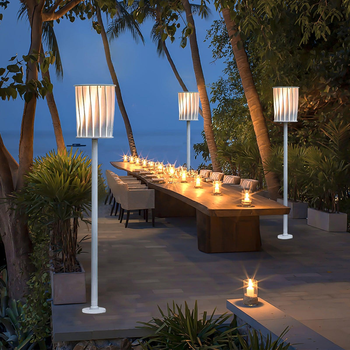 Flare Modern Aluminum Outdoor Light