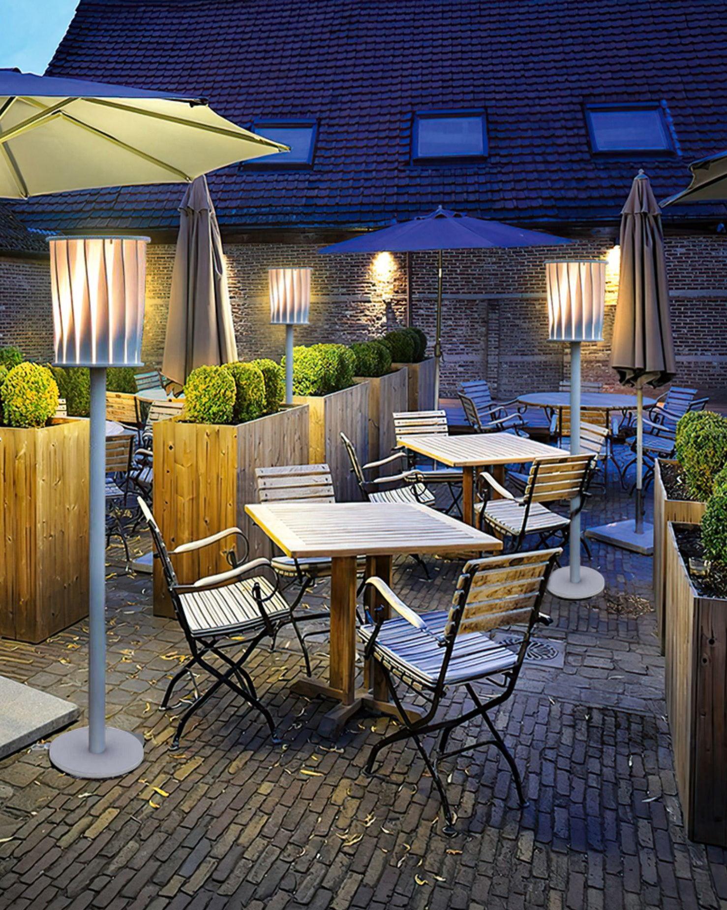 Flare Modern Aluminum Outdoor Light