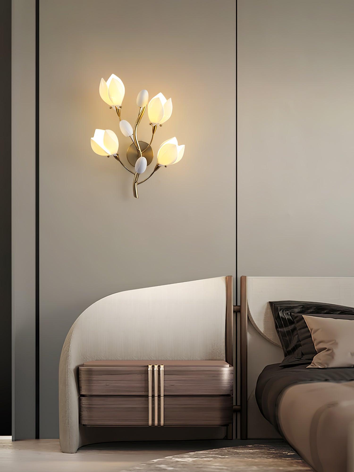 Dirixa Magnolia Elegance Ceramic Wall Lamp