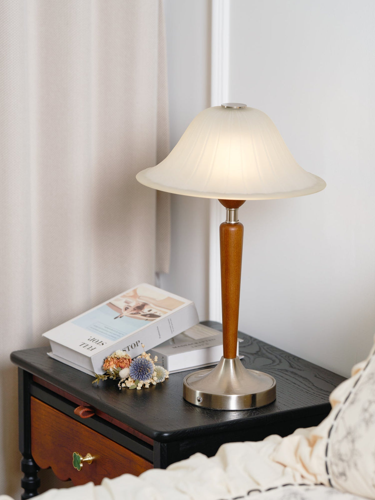 Elviveria Vintage Wood Table Lamp