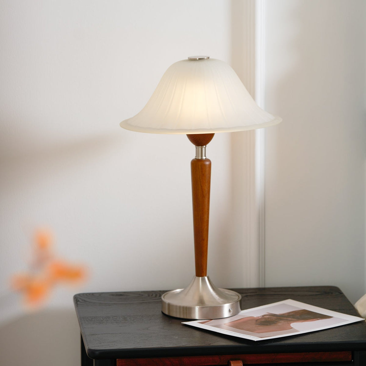Elviveria Vintage Wood Table Lamp