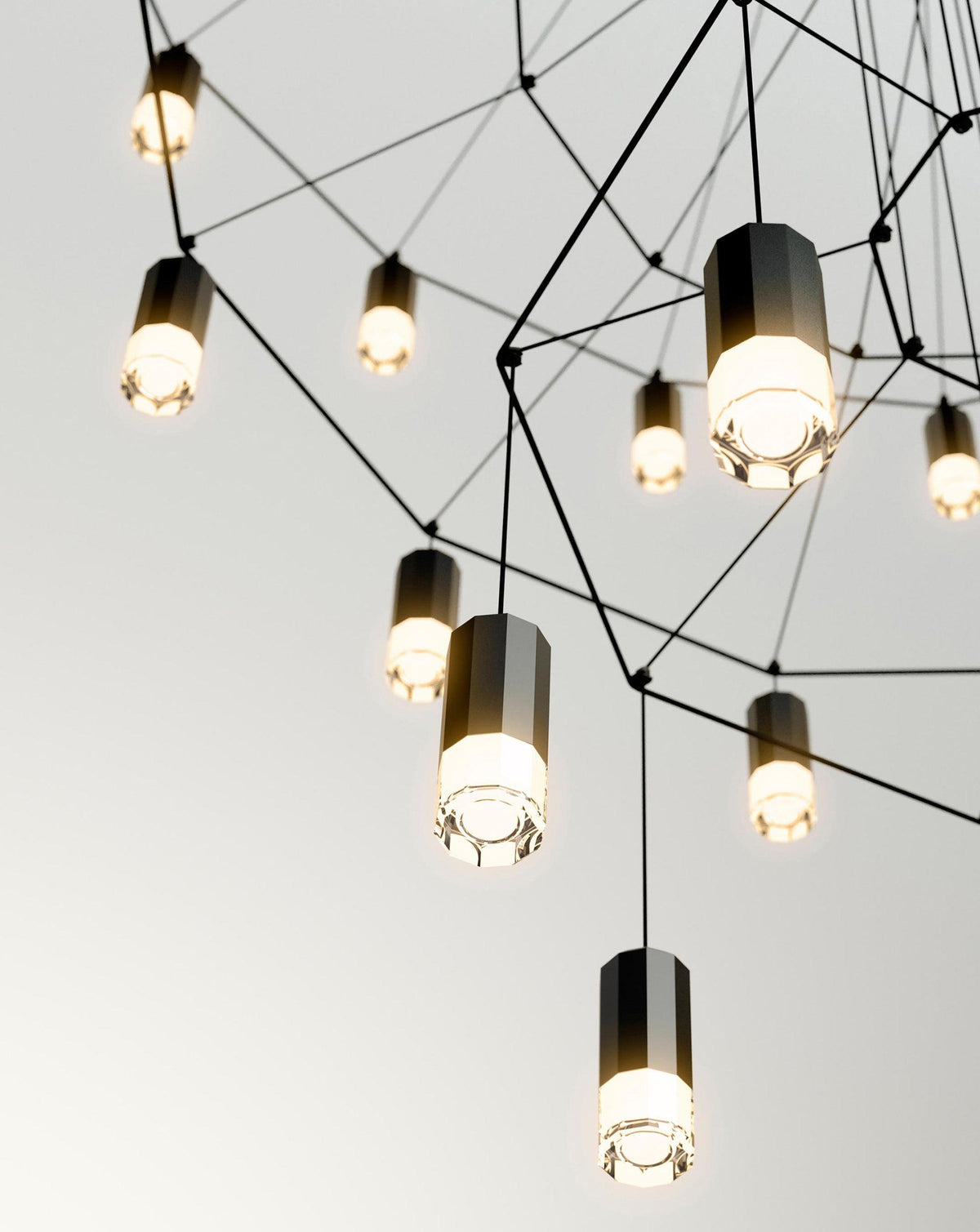 Tevenq Chandelier Lines Black Wireframe LED
