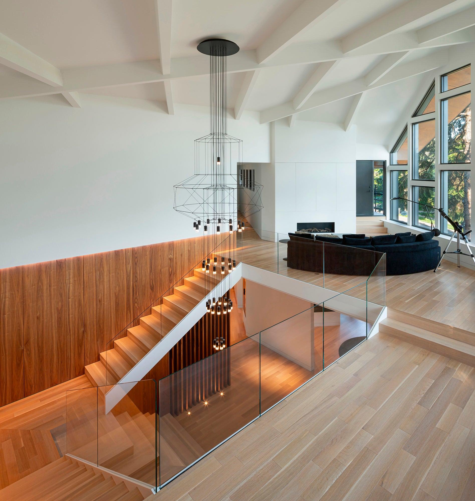 Tevenq Chandelier Lines Black Wireframe LED