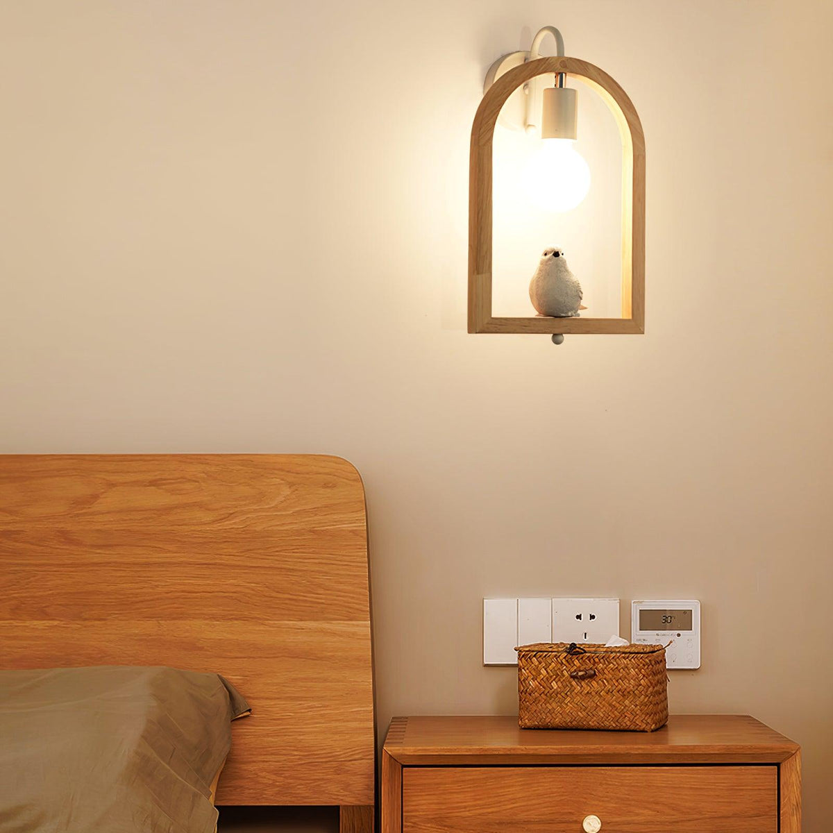 Cari Nordic Art Bird Resin Wall Light