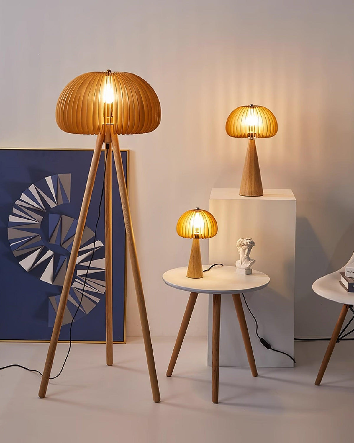 Zetalyre Wooden Tripod Floor Lamp