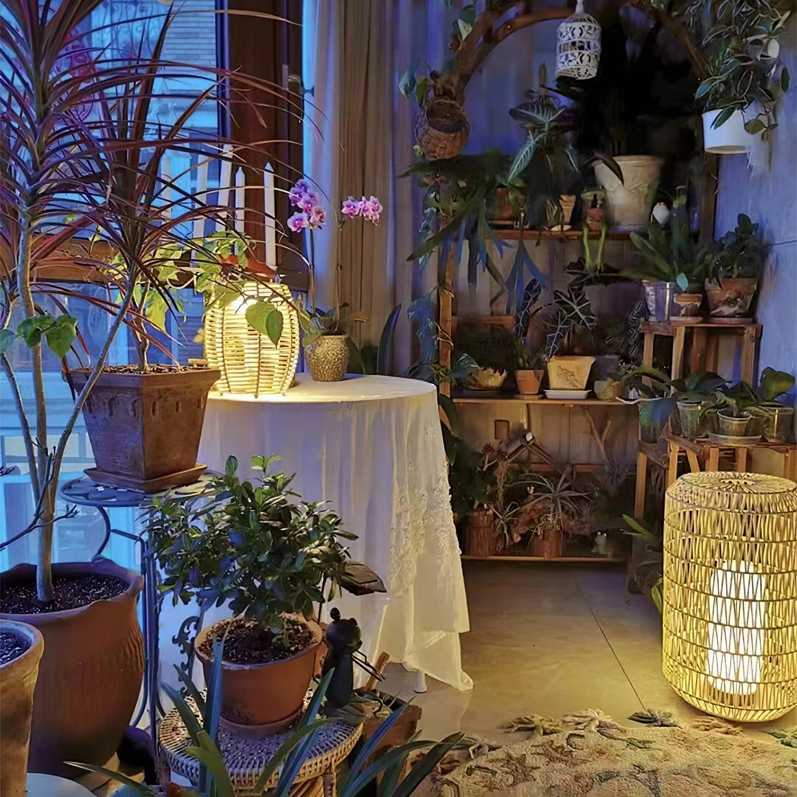 Cirenina Vintage Outdoor Lighting