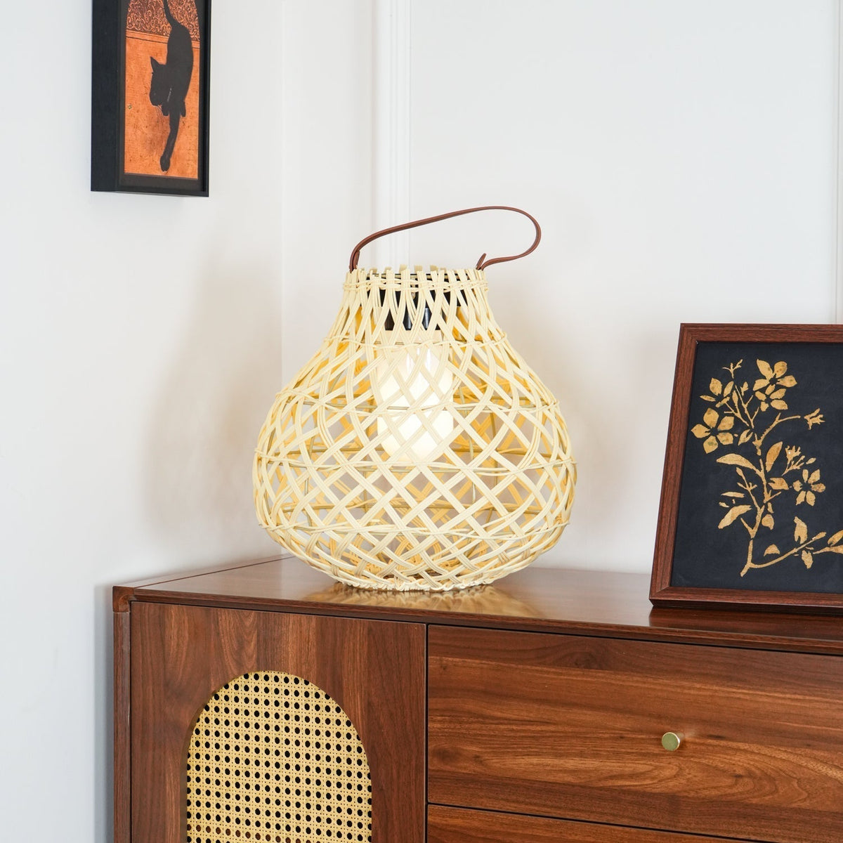 Isenor Woven Sphere Lantern Outdoor Lamp