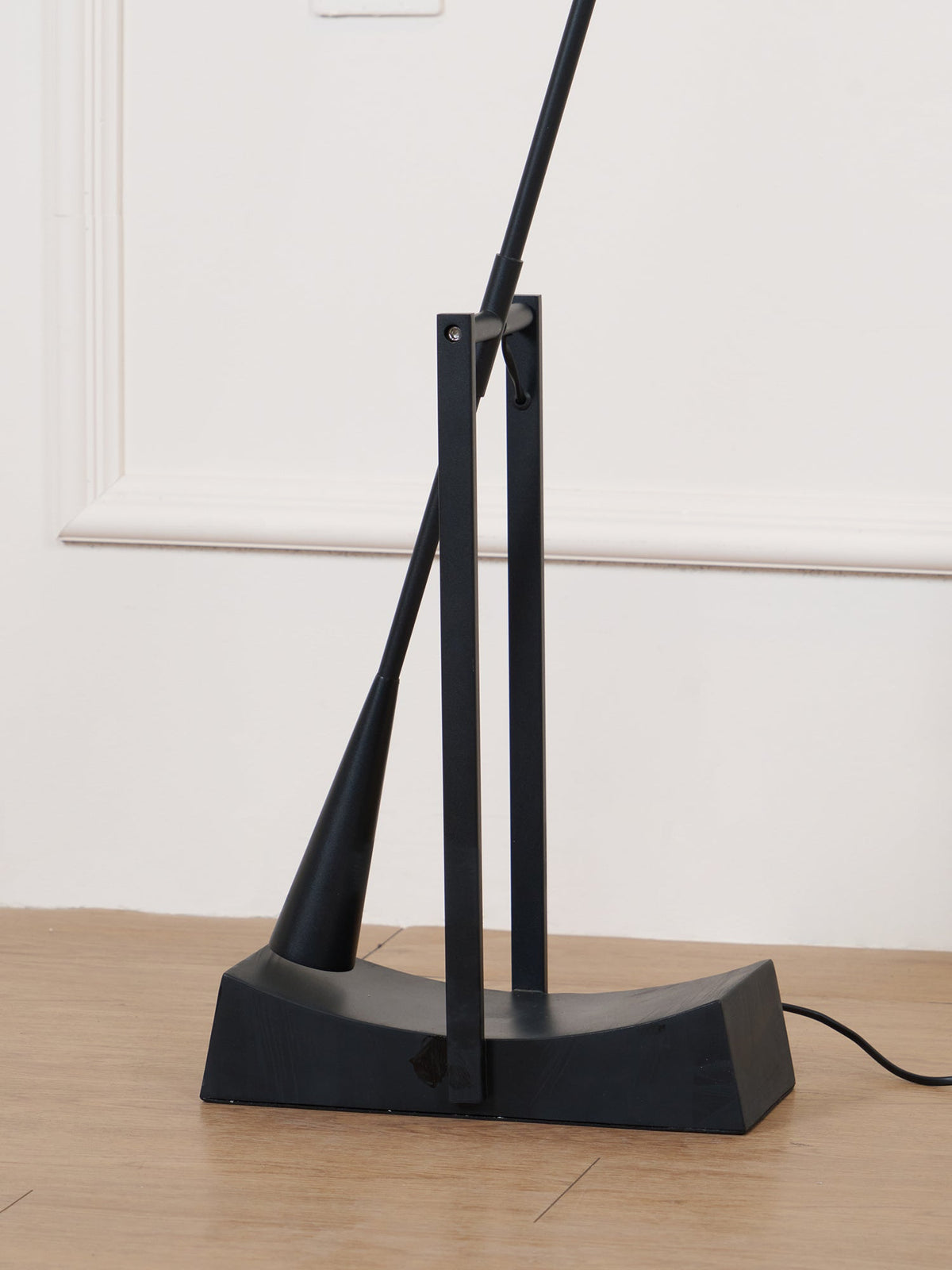 Teriisina Floor Lamp