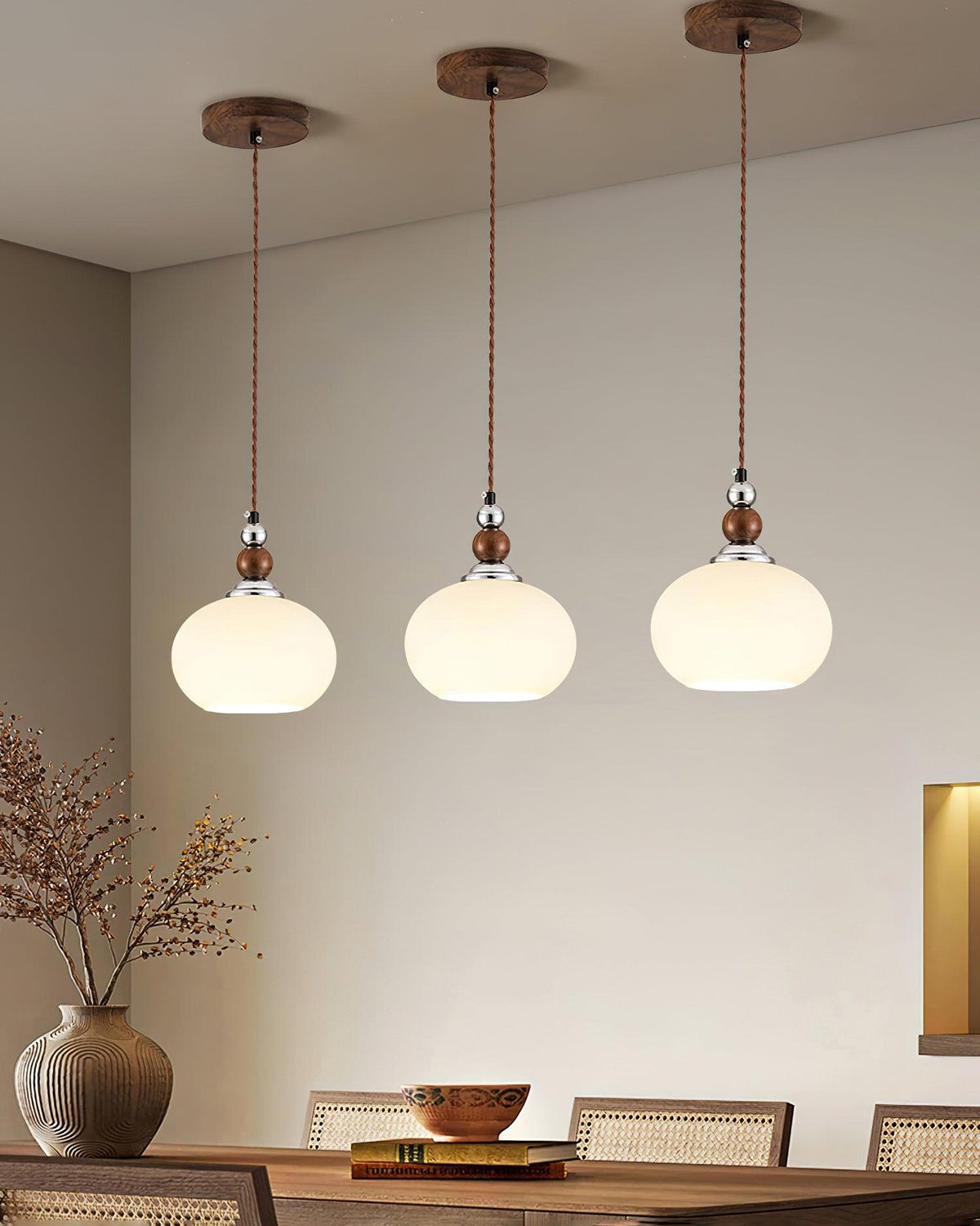 Eiruelia Modern Glass Pendant Lamp