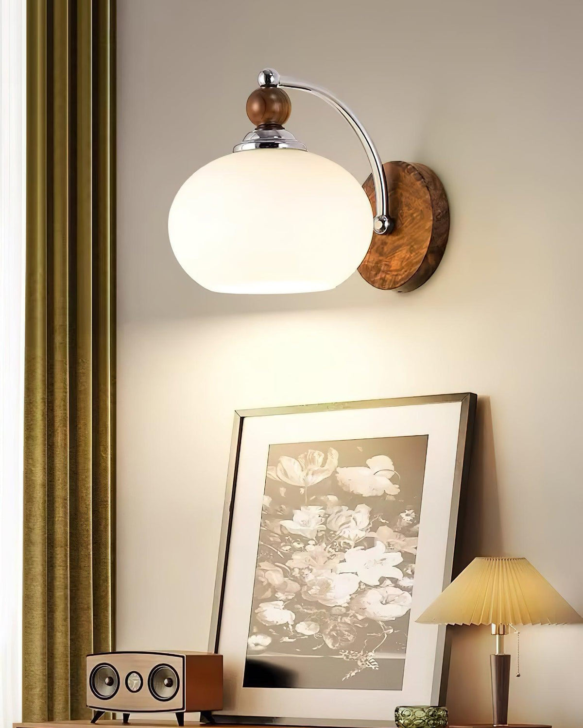 Vicare Premium Nordic Art Glass Wall Lamp