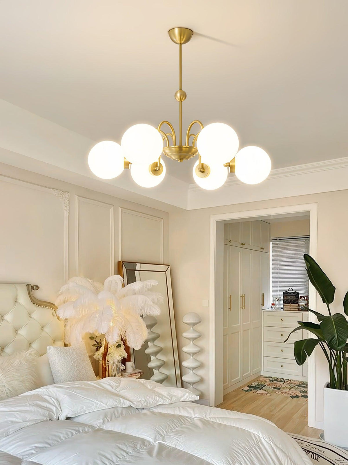 Lioruaine Luxe Glass Chandelier