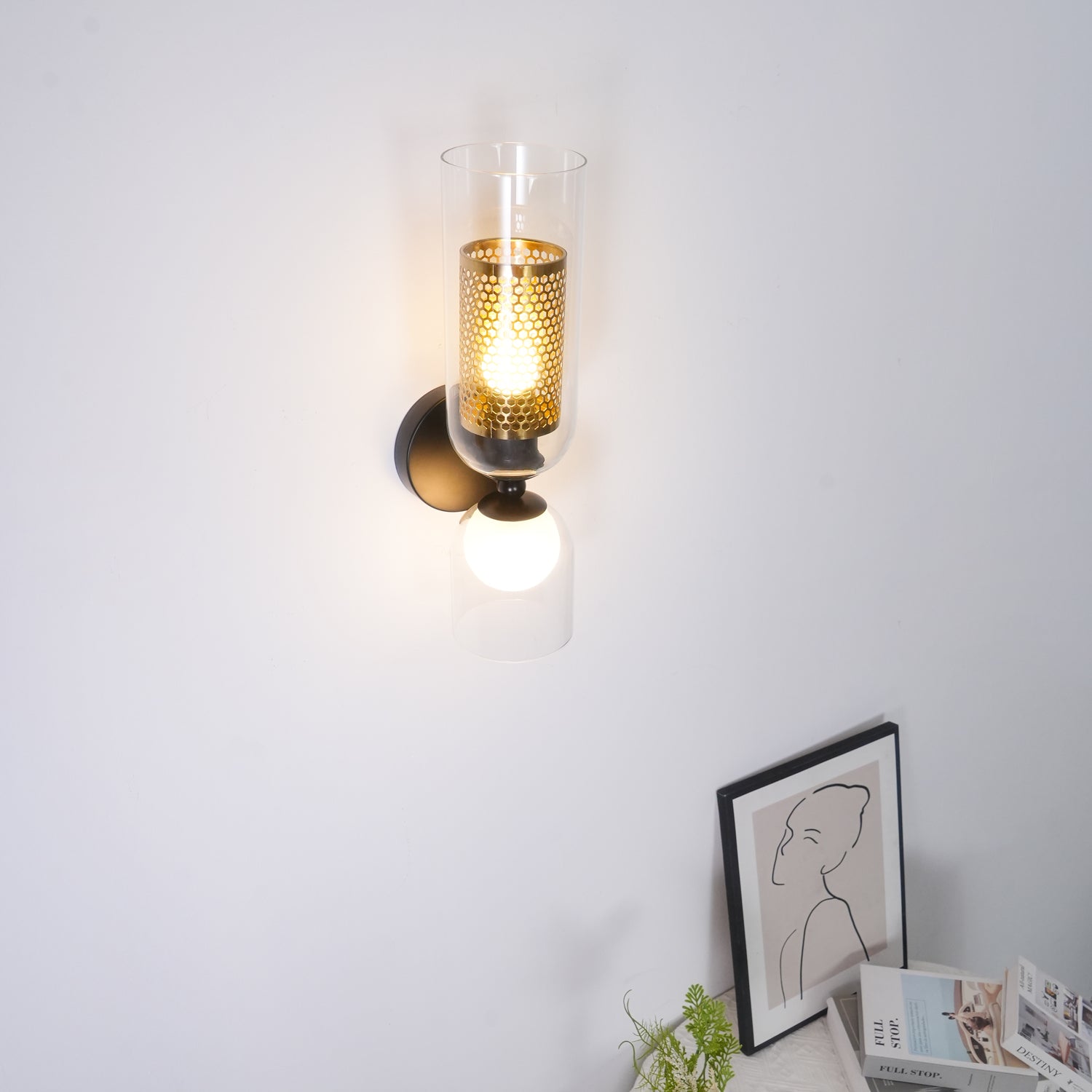 Alvynan Premium Nordic Art Glass Wall Lamp