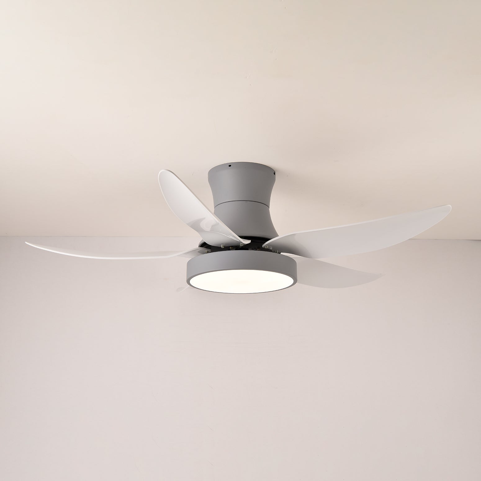 Jada Modern Black Ceiling Fan Light