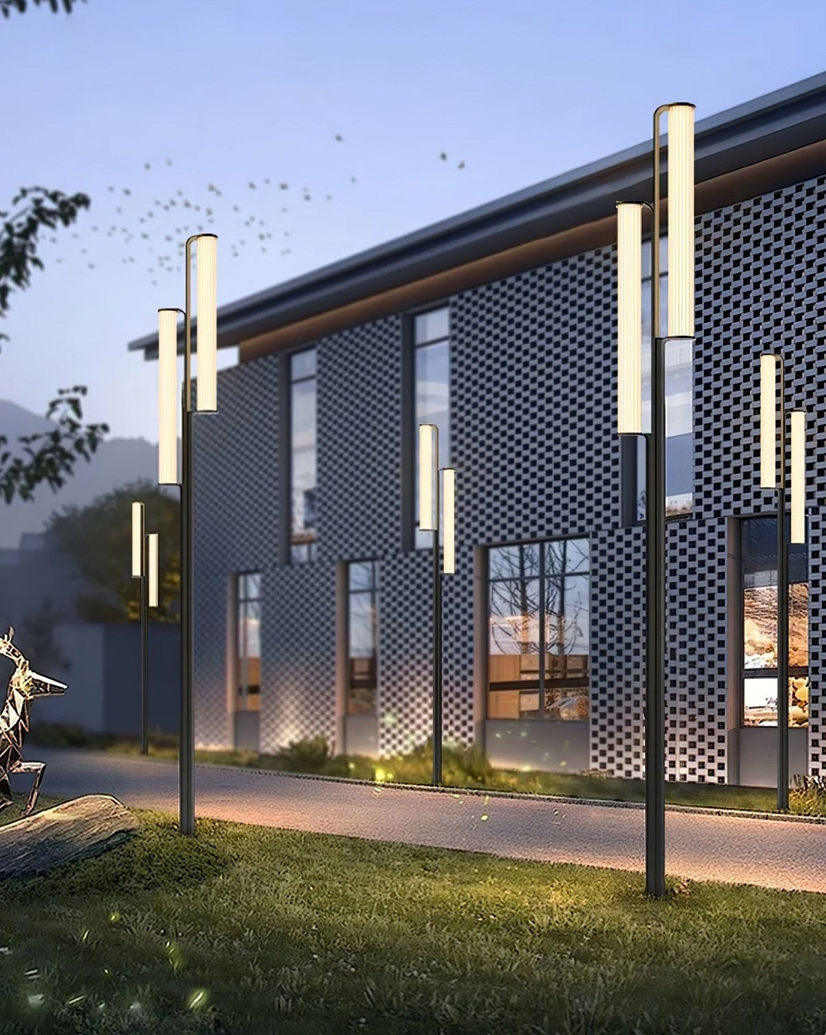 Reldax Arc Outdoor Post Lamp