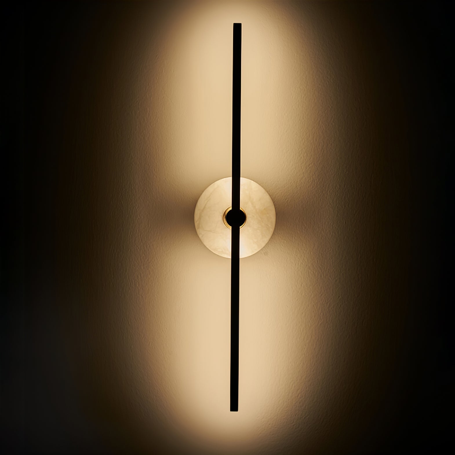 Albivine Linear Alabaster Wall Light