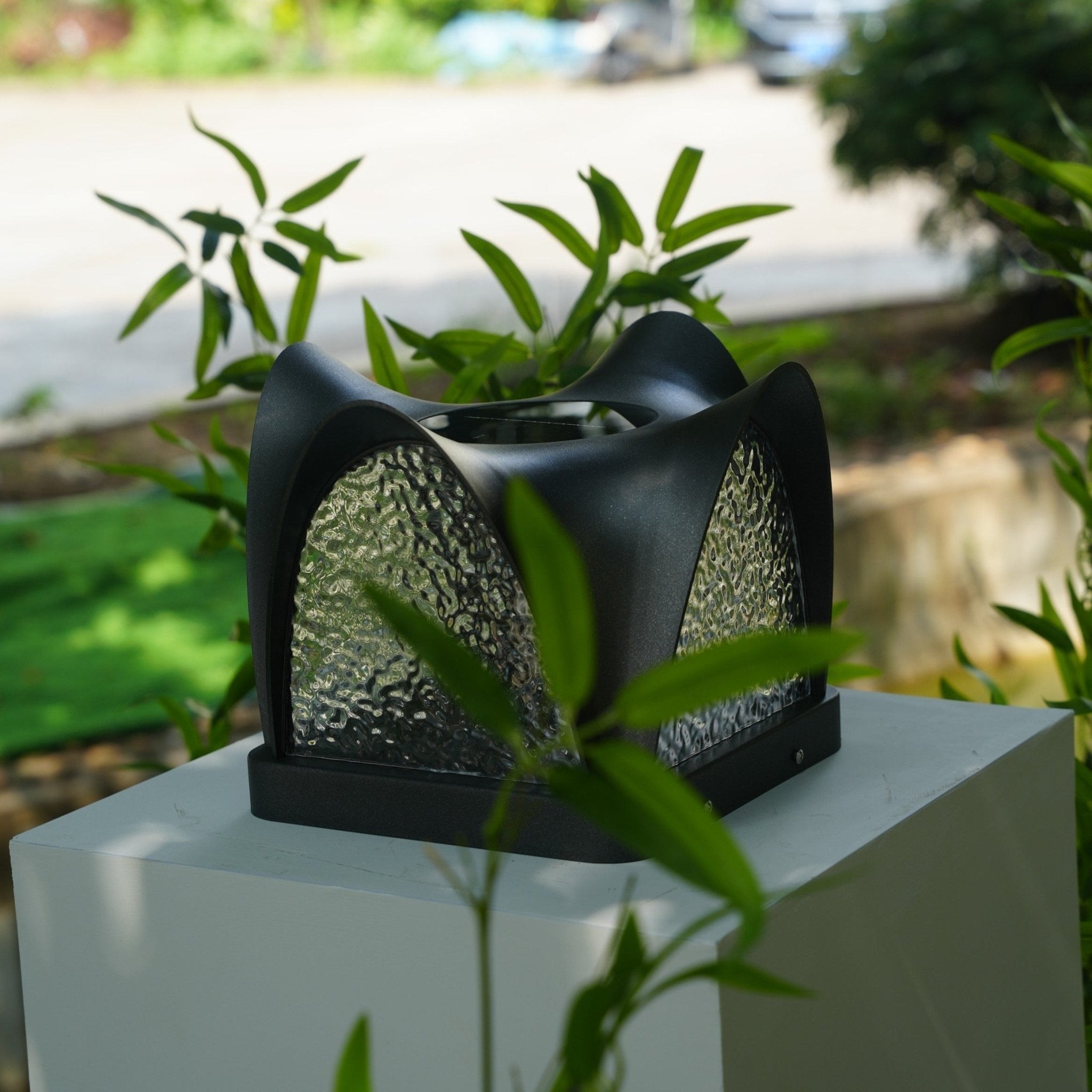 Soroira Modern Solar Outdoor Light