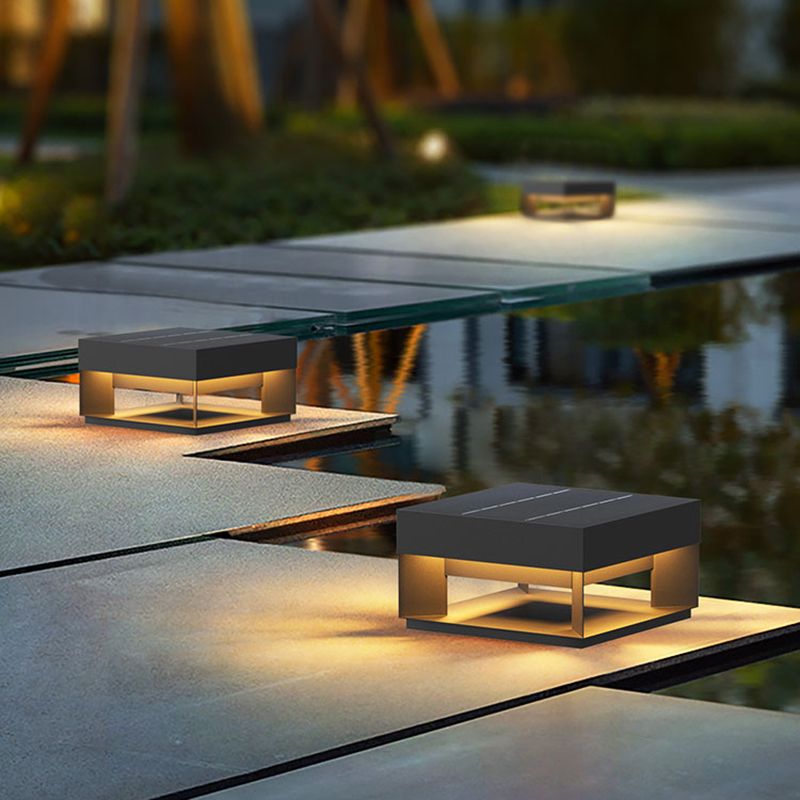 Ray Post Modern Solar Square LED Outdoor Light - Neutral Decor