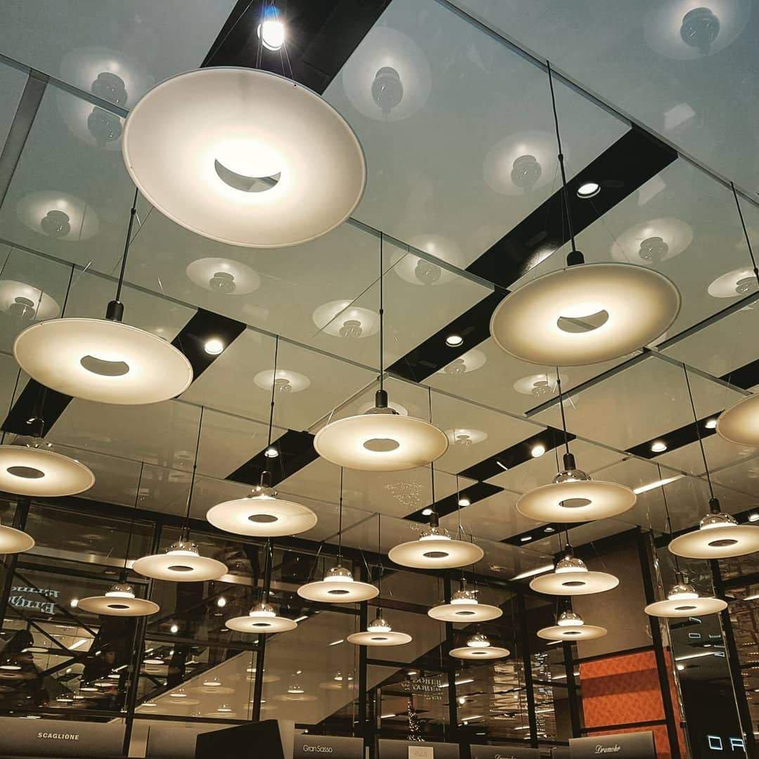 Viraeleria Flying Saucer Pendant Light