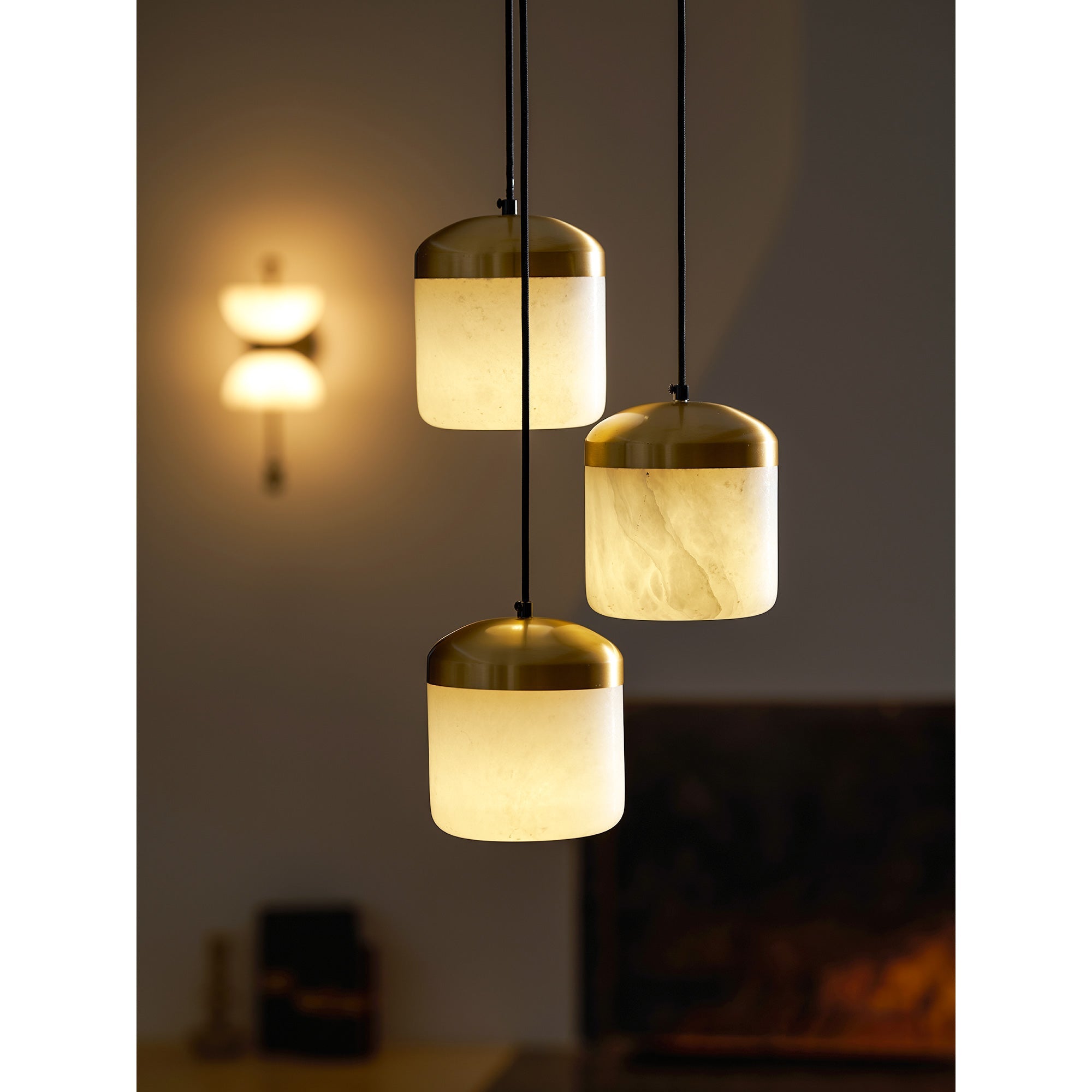 Arquesian Alabaster Pendant Lamp